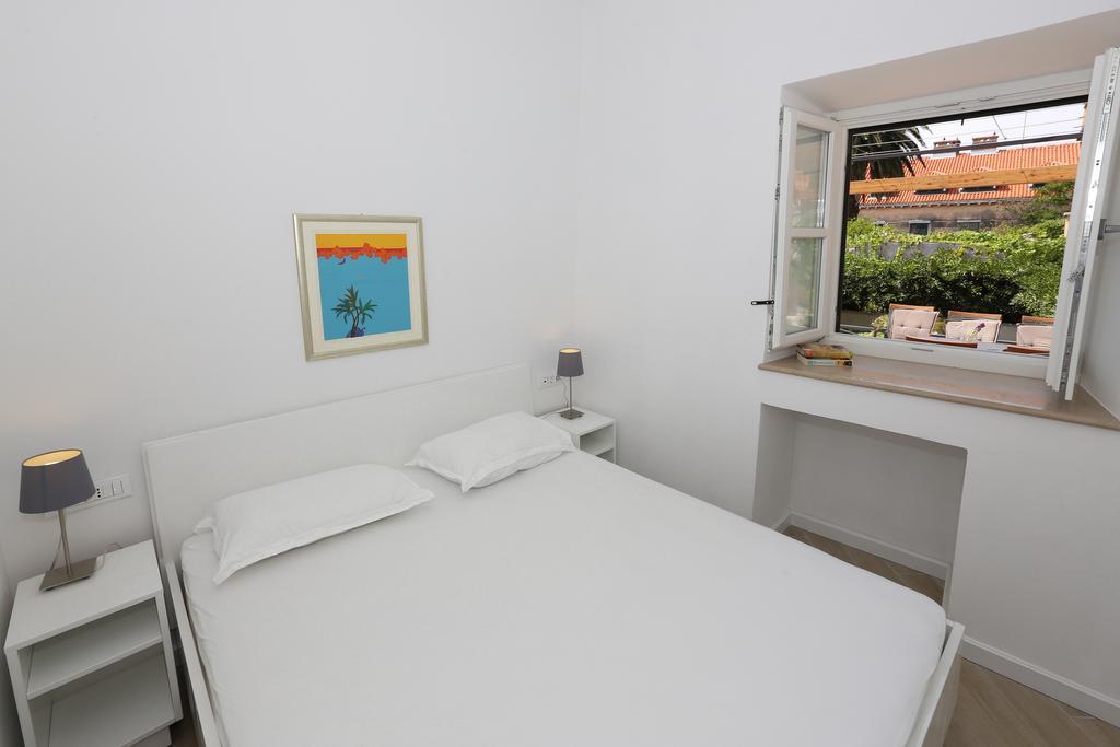 White & Co Villa And Apartments Dubrovnik Room photo