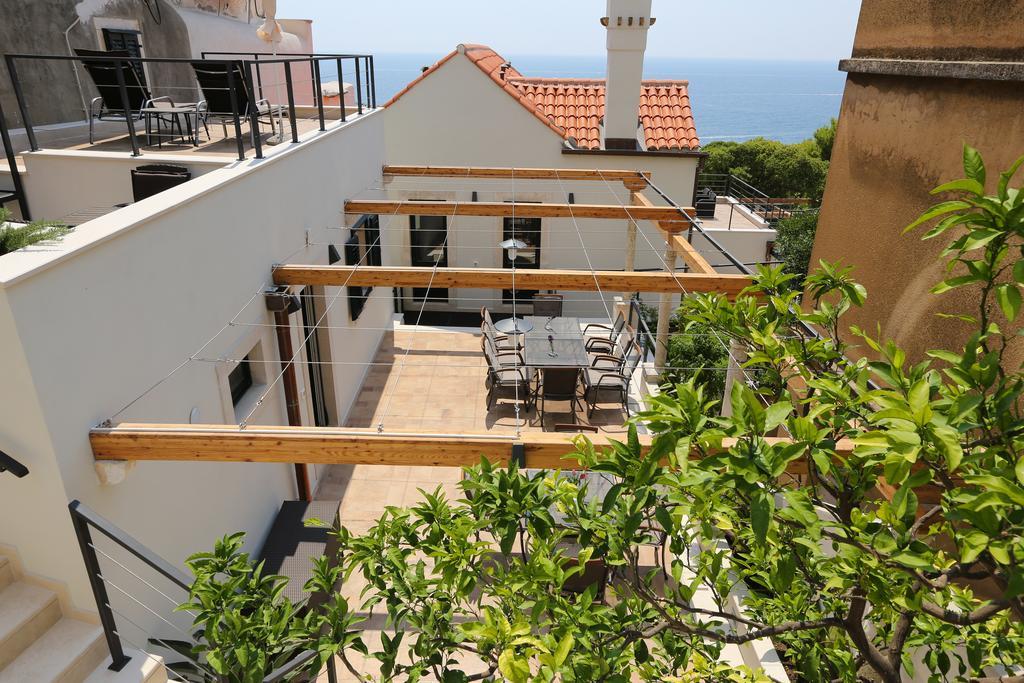 White & Co Villa And Apartments Dubrovnik Room photo
